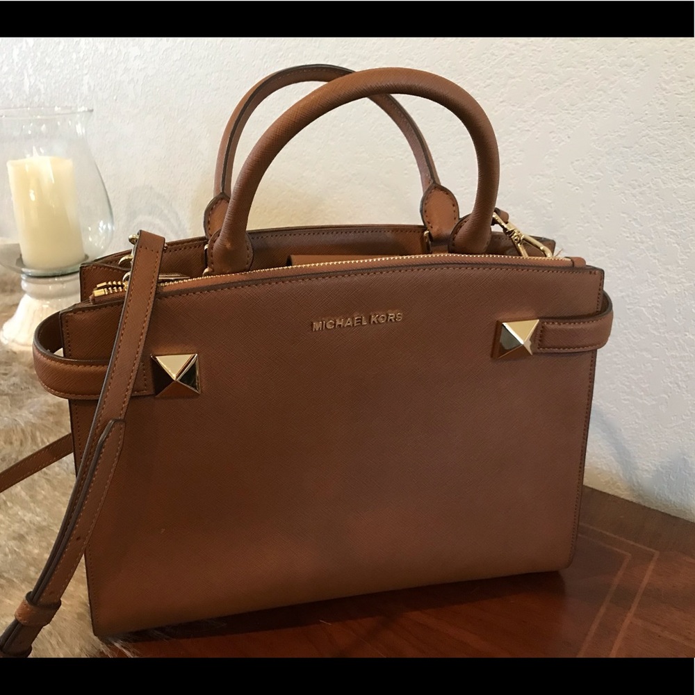 Michael Kors satchel bag.